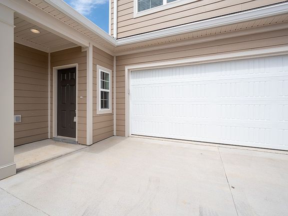 2nd image of 2361 Stonecenter Ln