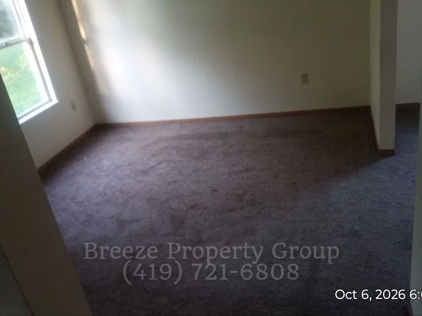 1327 N Michigan St, Toledo, OH 43604