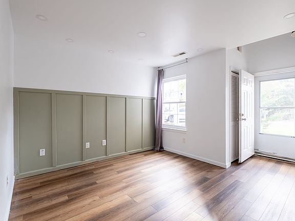 5th image of 105 Fulton Ct
