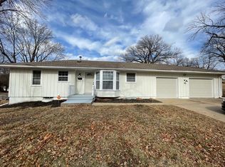 9607 Belmont Ave, Kansas City, MO 64134