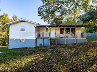406 Overhill Rd, Knoxville, TN 37914