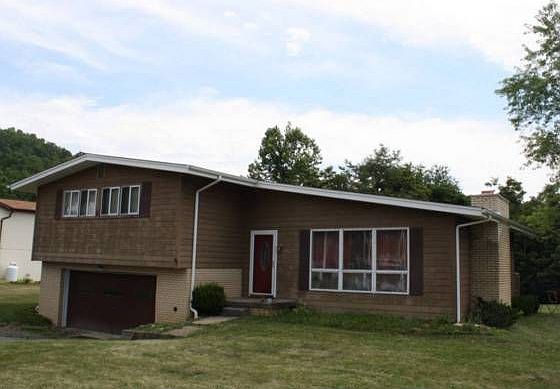 1st image of 64729 Beth Dr