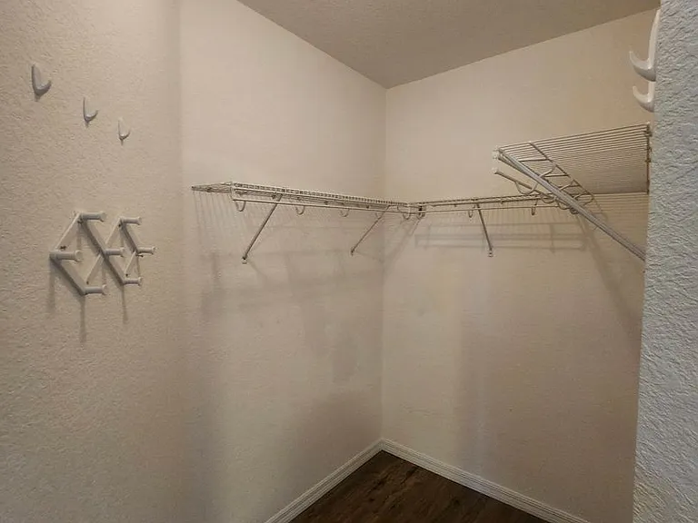 2061 Willow Hammock Cir #202 — Photo 13