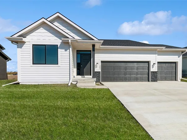 504 NE 57th Ct, Ankeny, IA 50021