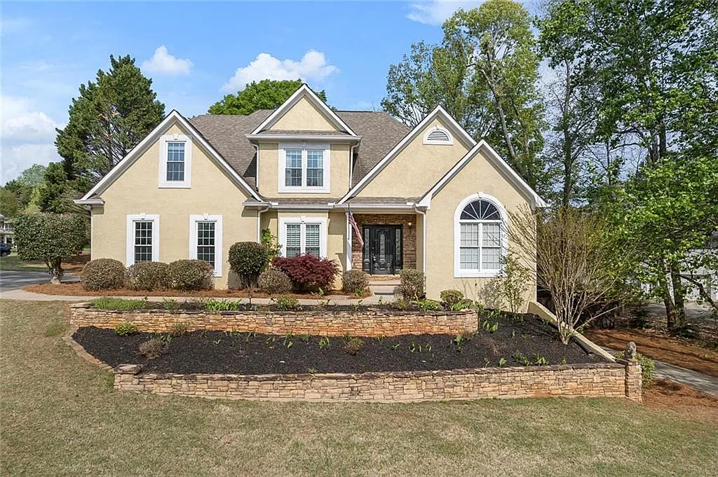 5 bed, 3.5 bath, 4060 sqft, $4,450 — Photo 1