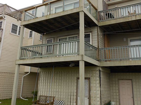Multi layered 3 decks, patio