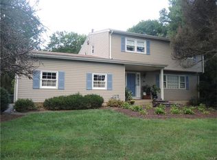 2 Raleigh Dr, New City, NY 10956