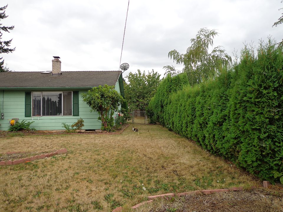 2nd image of 4710 Glendale Ave NE