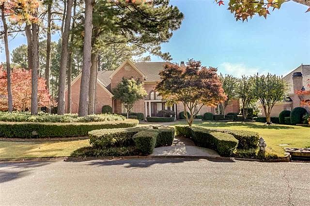 1st image of 3450 Lake Pointe Dr