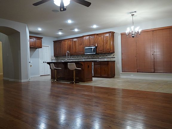 5th image of 1136 Philip Dr