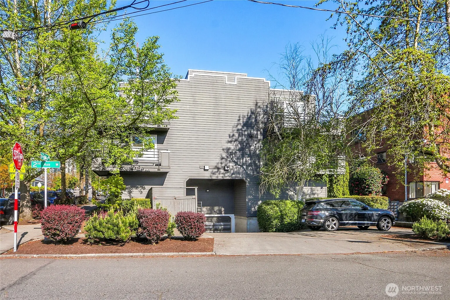 115 W Galer Street #301 photo 1