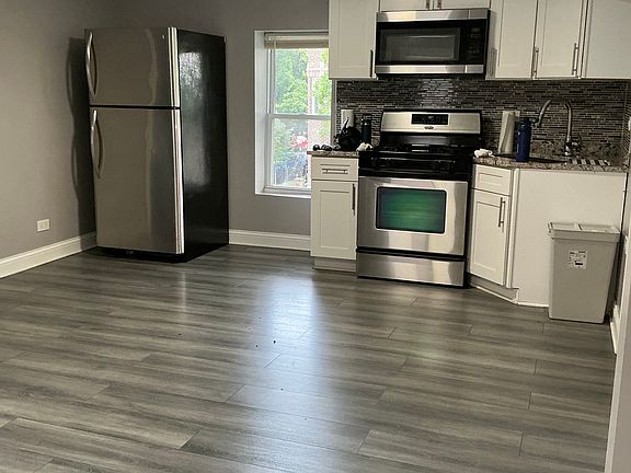 4th image of 1400 N Lawndale Ave #2