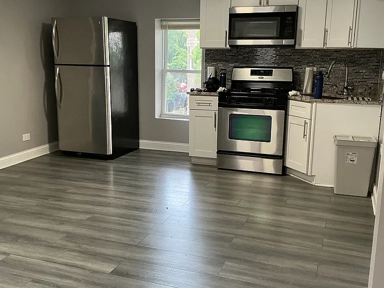 1400 N Lawndale Ave #2 — Photo 4