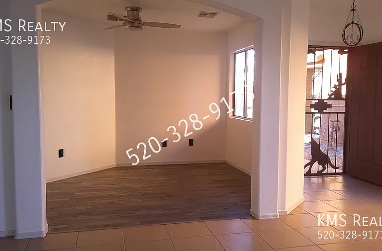 2375 E Calle Arroyo Lindo — Photo 7