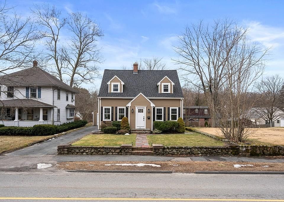 176 Hopedale St, Hopedale, MA 01747 Zillow