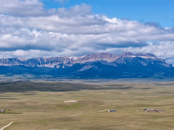 13 W Meadowlark Ln, Augusta, MT 59410