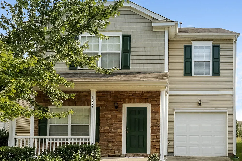 3 bed, 2.5 bath, 1972 sqft, $2,235 — Photo 1
