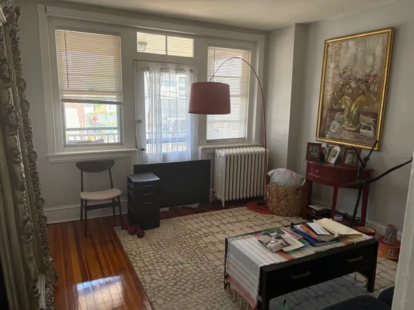 45 Prospect Ave APT 2A, Bryn Mawr, PA 19010