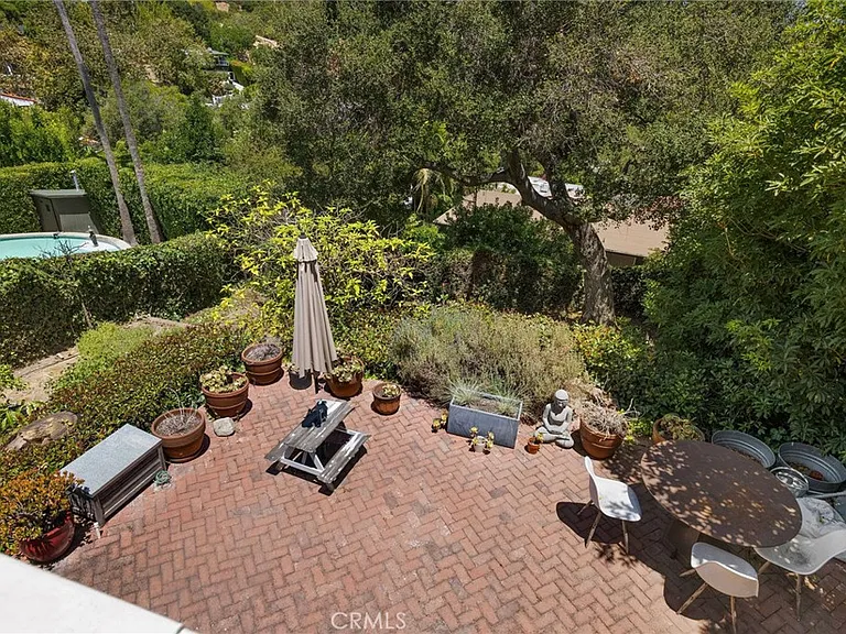 3704 Prestwick Dr — Photo 50