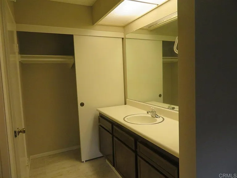 2920 Briarwood Rd #G2 — Photo 8
