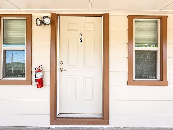 2nd image of 1704 Fairfax Ave #5