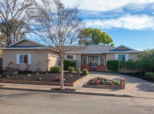 5530 Dupont Drive, Santa Rosa, CA 95409