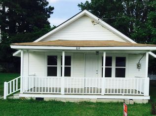 814 Cardwell St, Elizabeth City, NC 27909