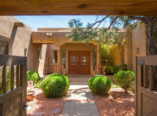 5704 Tinnin Rd NW, Los Ranchos De Albuquerque, NM 87107