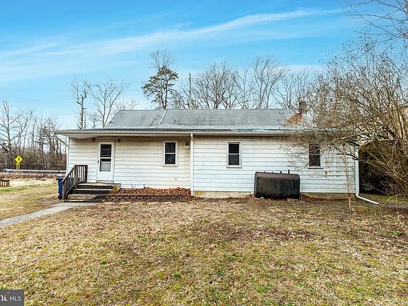 2nd image of 2019 Clayton Williamstown Rd