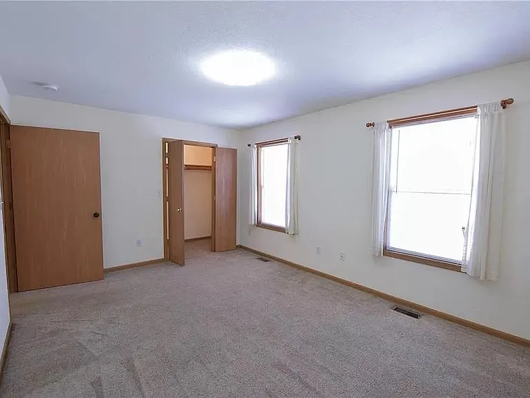 410 Ming St #A — Photo 7