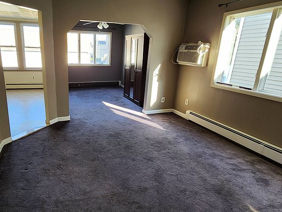 4th image of 6651 Pleasantview St #2