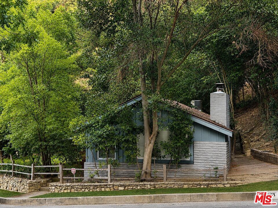 1st image of 3928 Madelia Ave