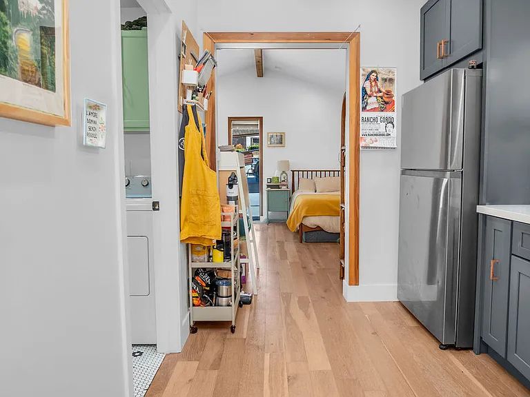 5114 Miriam St — Photo 15