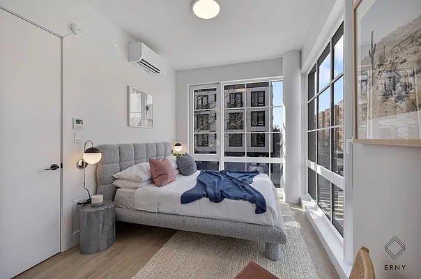 Rented by ERNY LLC | media 13