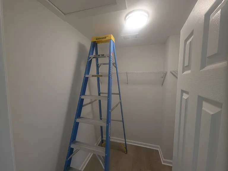 178 Brady St — Photo 16