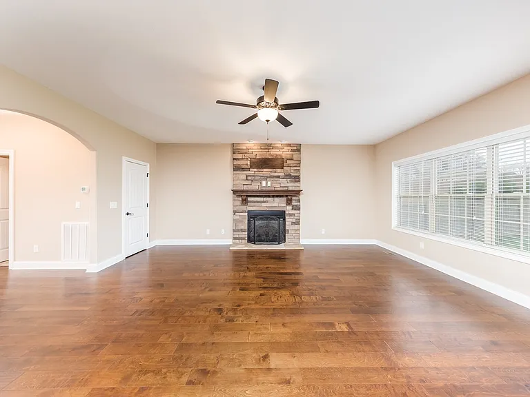 120 Overcrest Ct — Photo 7