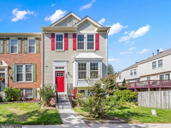 700 Dayspring Dr, Odenton, MD 21113