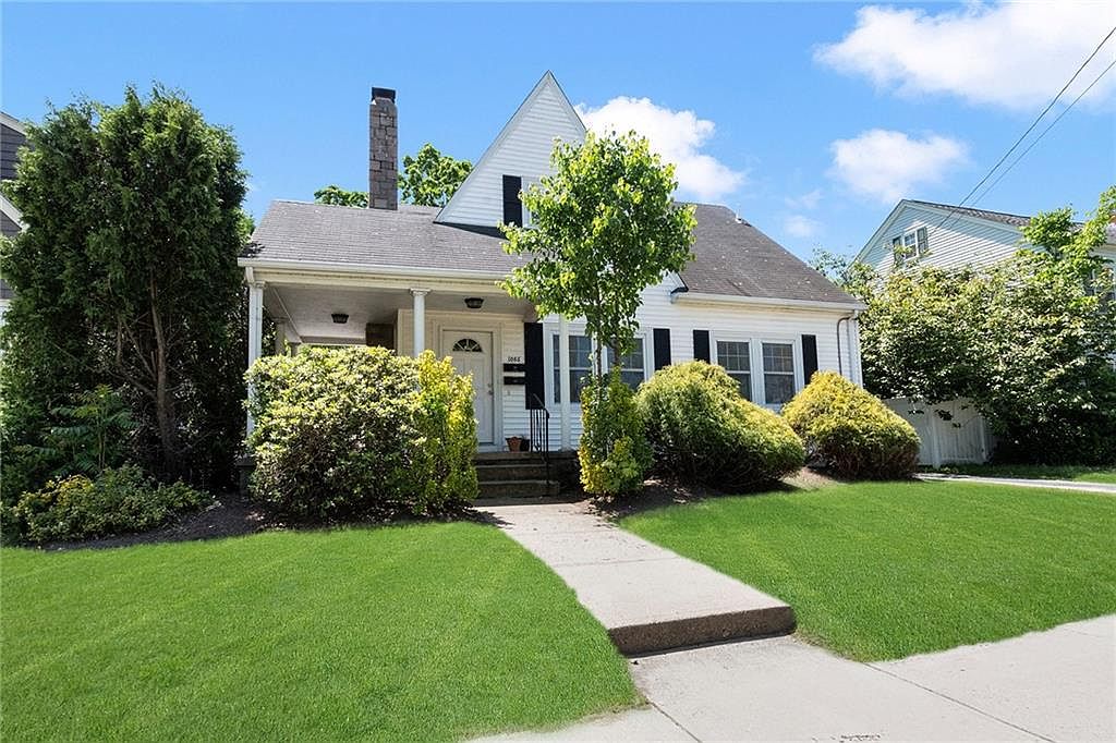 1086 Smith St, Providence, RI 02908 MLS 1336101 Zillow