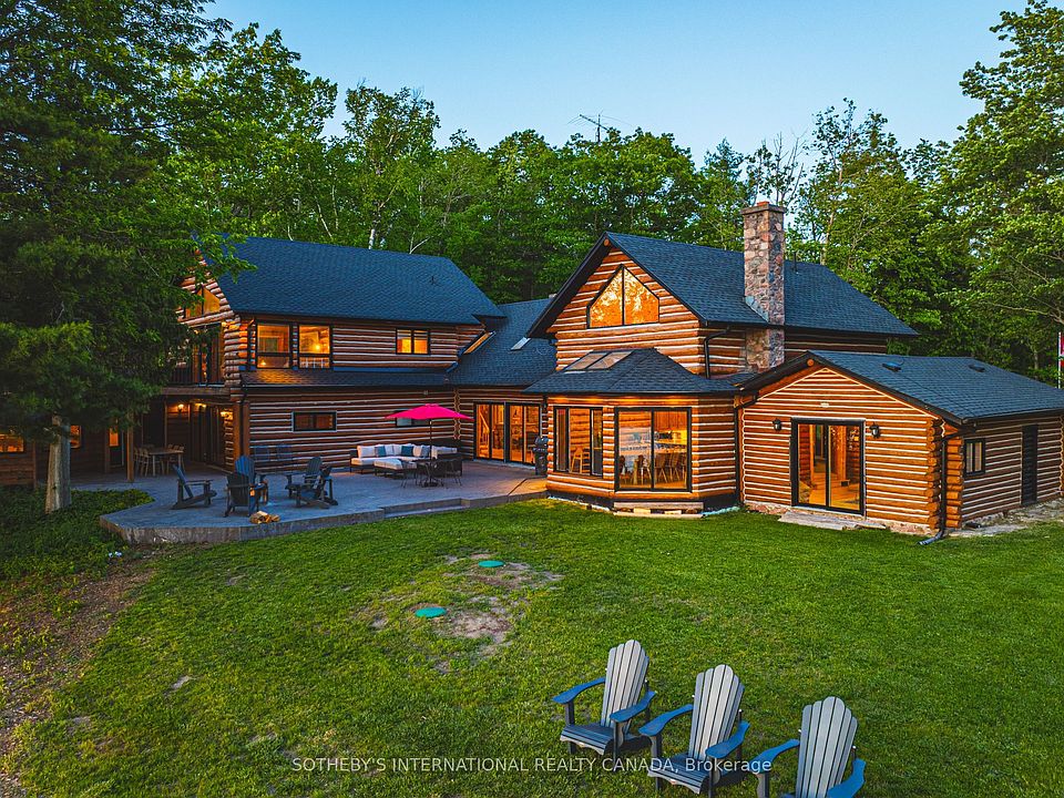 1st image of 215 Laplantes Rd