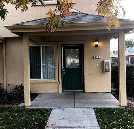 2nd image of 123 Clifford Ave