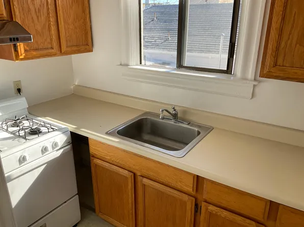 1634 3rd Ave, Oakland, CA 94606