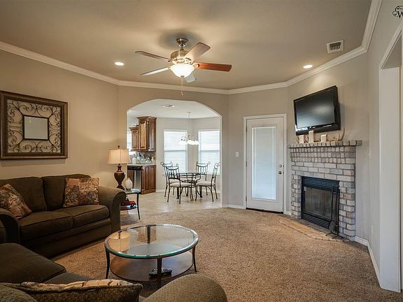 4th image of 5143 Royalwood Dr