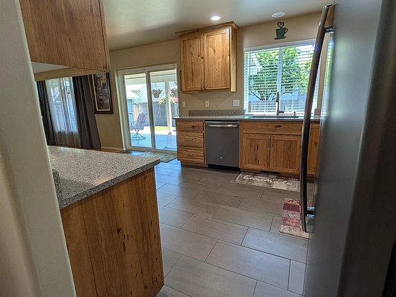 5th image of 4748 Elk Run Dr SW