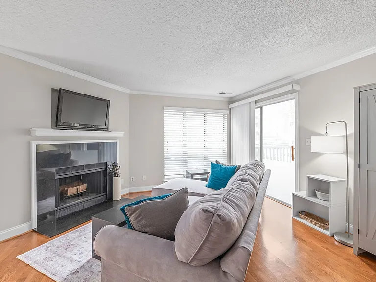 2510 Cranbrook Ln #22 — Photo 9