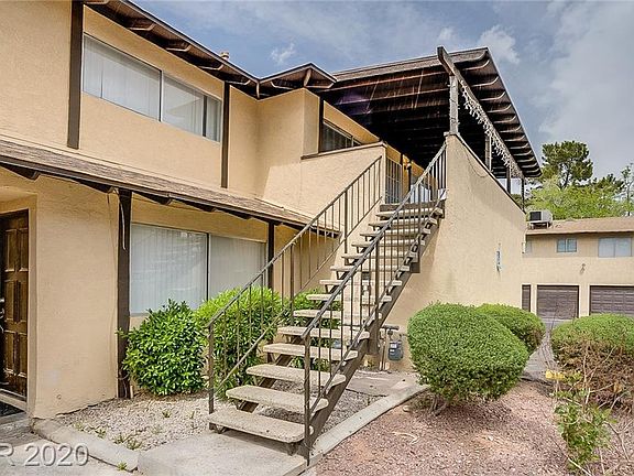 4th image of 2830 Karen Ave