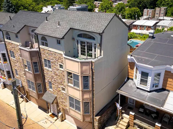 308 Dupont St, Philadelphia, PA 19128