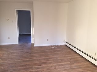 239 Lime Ridge Rd APT 6, Poughquag, NY 12570