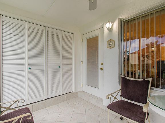 2nd image of 208 Pine Hov Cir APT C-1