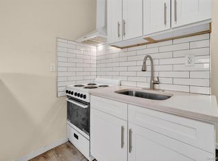 156 Willow St #1, Yonkers, NY 10701