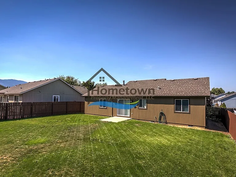 880 N Tucson St — Photo 30